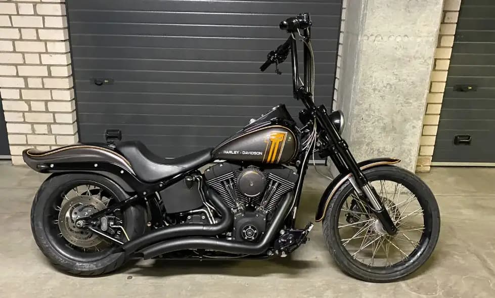 FXSTB Night Train 
